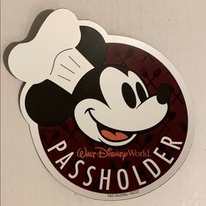 Disney Passholder Magnet 🐭 Chef Mickey Mouse